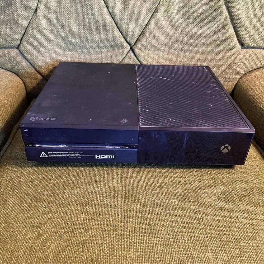 Microsoft Xbox One Black 1540 Console - No Power - For Part Or Repair As Is